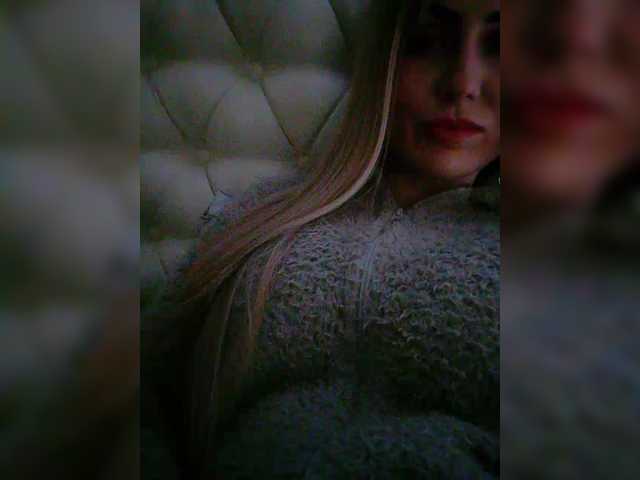 Cassssablanca's BongaCams show and profile