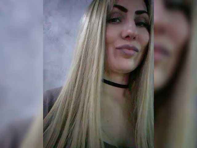 Cassssablanca's BongaCams show and profile