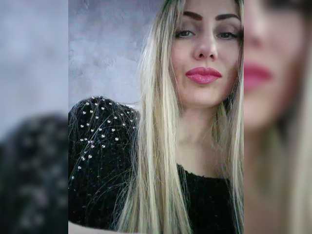 Cassssablanca's BongaCams show and profile