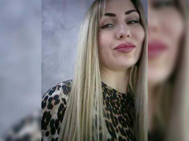 Cassssablanca's BongaCams show and profile