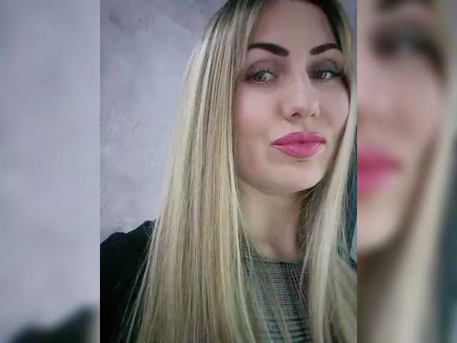 Cassssablanca's BongaCams show and profile