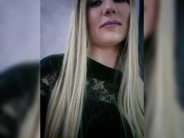 Cassssablanca's BongaCams show and profile