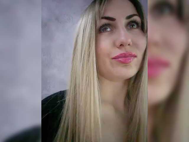 Cassssablanca's BongaCams show and profile