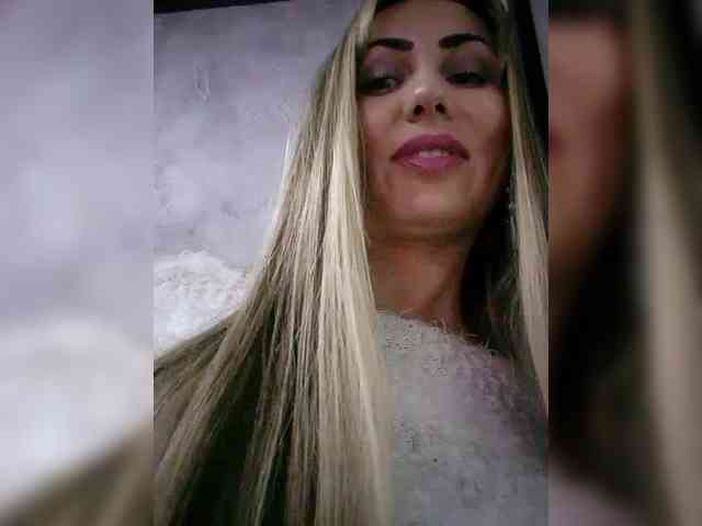 Модель: Cassssablanca
