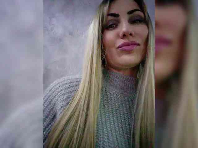 Cassssablanca Live Webcam on BongaCams