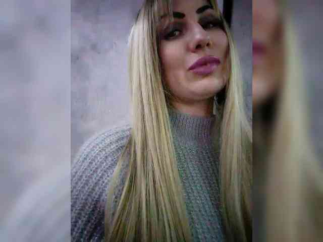 Cassssablanca Live Webcam on BongaCams