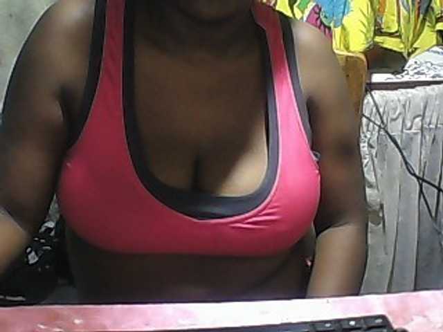 pussyblacky from BongaCams