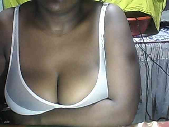 pussyblacky webcam