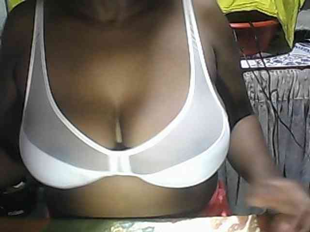 pussyblacky webcam