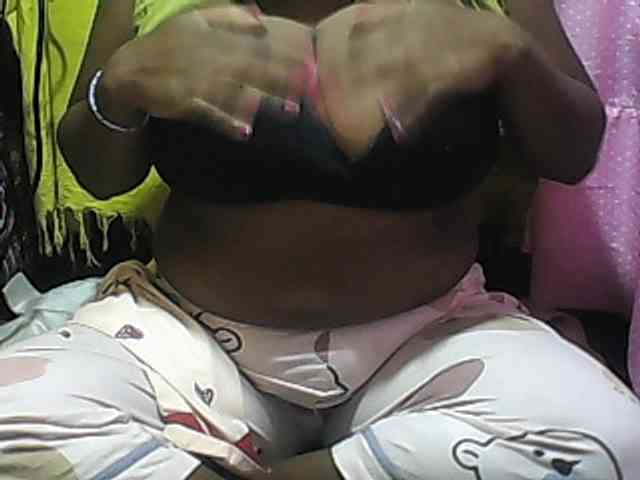 pussyblacky webcam