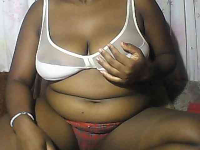 pussyblacky webcam