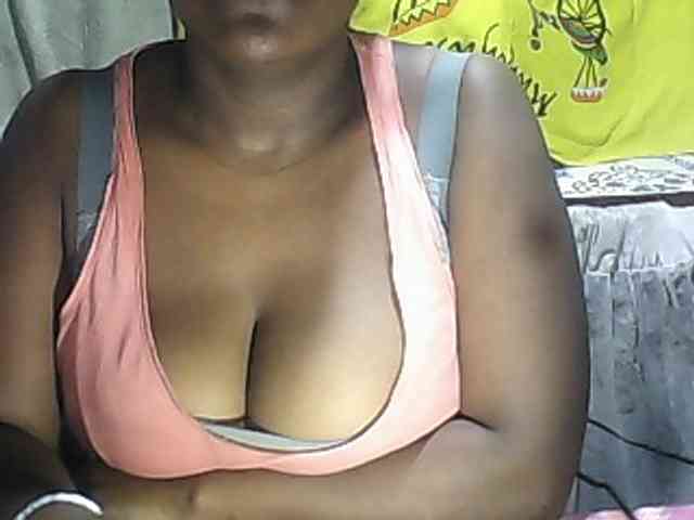 pussyblacky Live Webcam on BongaCams