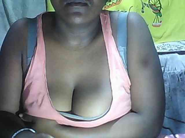 pussyblacky webcam