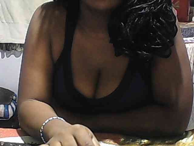 pussyblacky webcam