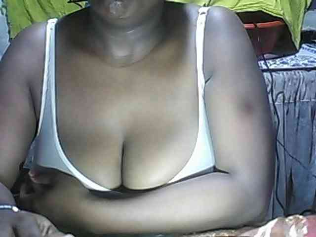 pussyblacky webcam