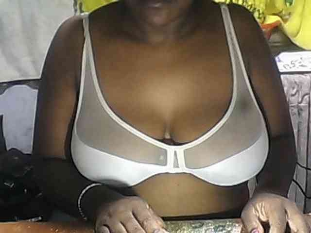 pussyblacky webcam