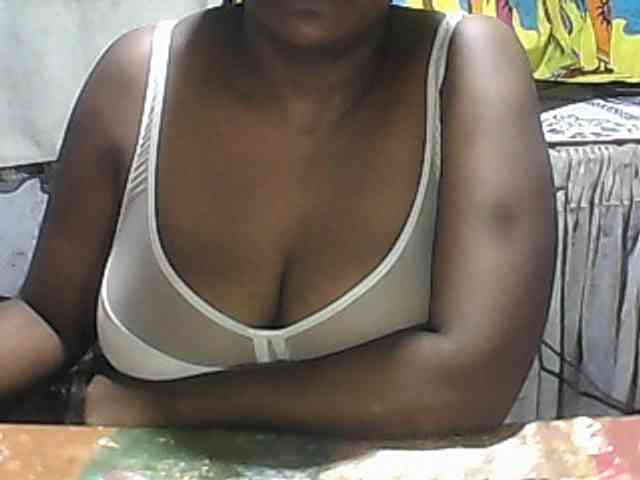 pussyblacky webcam