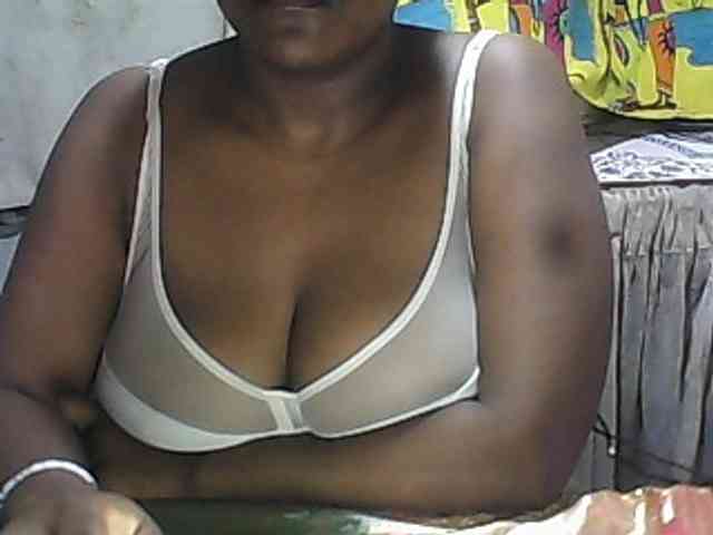 pussyblacky webcam