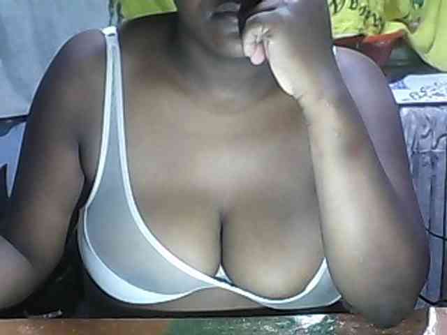 pussyblacky webcam