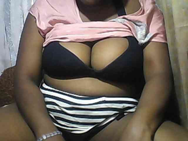 pussyblacky webcam