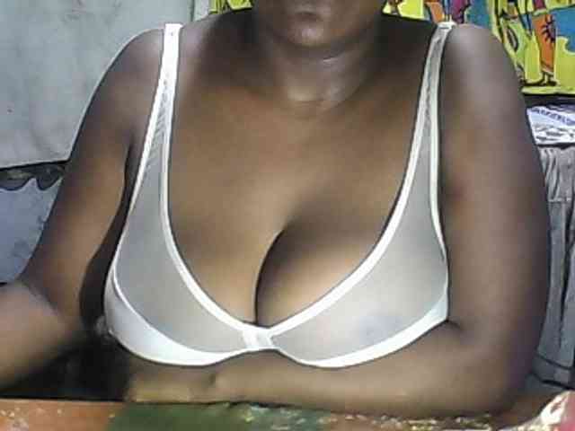 pussyblacky webcam