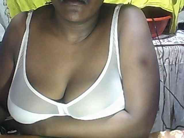 pussyblacky webcam