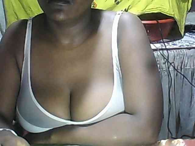 pussyblacky webcam
