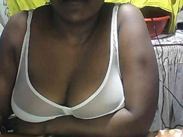 pussyblacky webcam