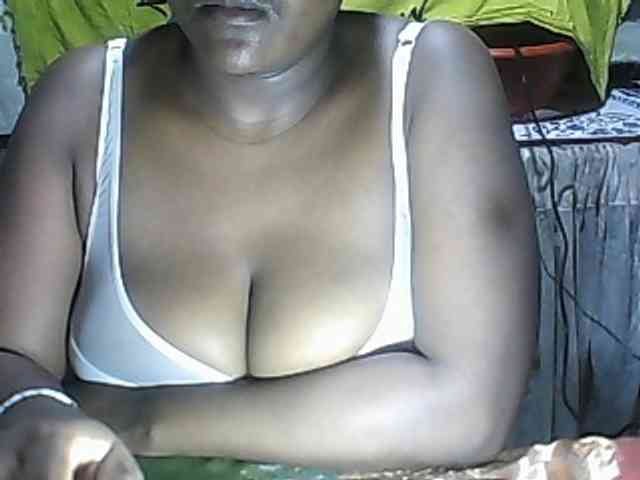 pussyblacky webcam