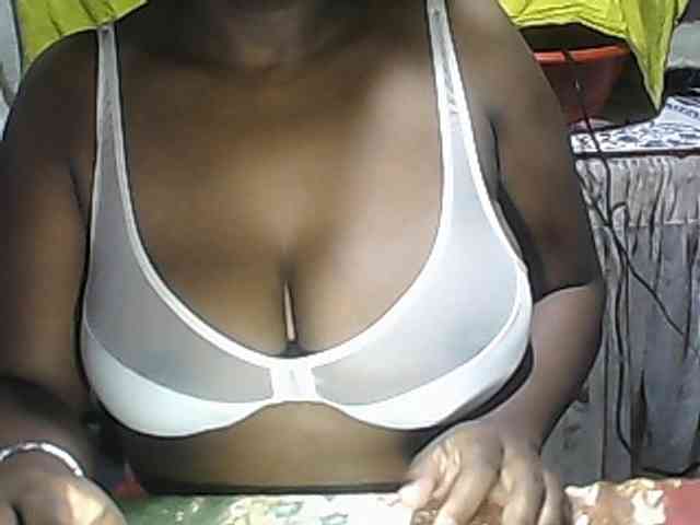 pussyblacky webcam