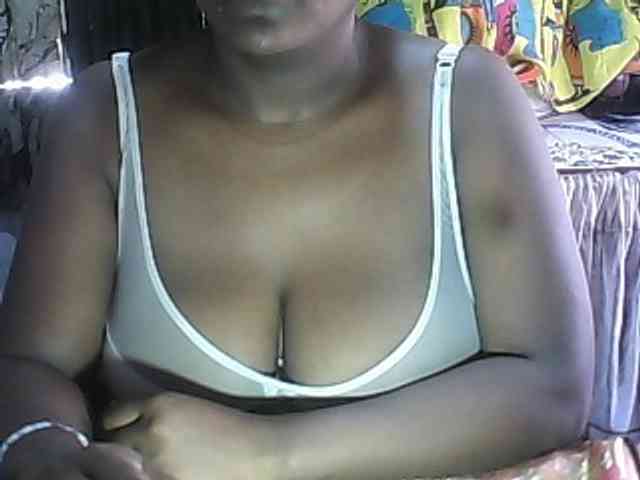 pussyblacky webcam