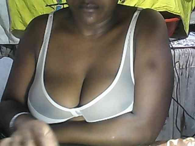 pussyblacky webcam