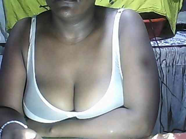 pussyblacky webcam