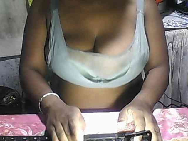 pussyblacky webcam
