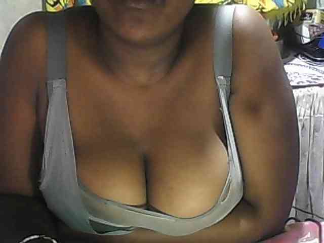 pussyblacky webcam