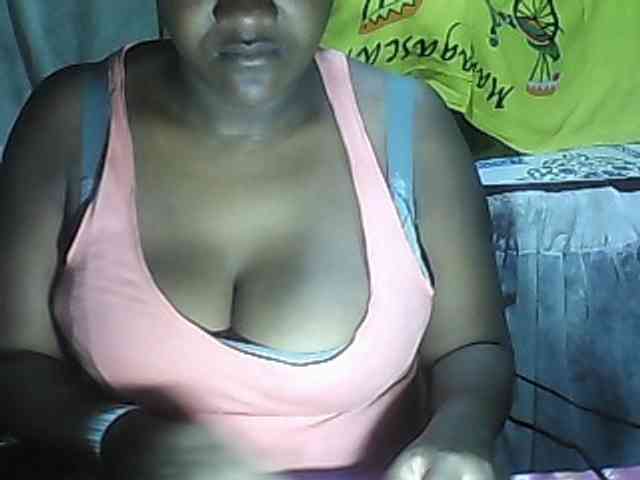 pussyblacky webcam