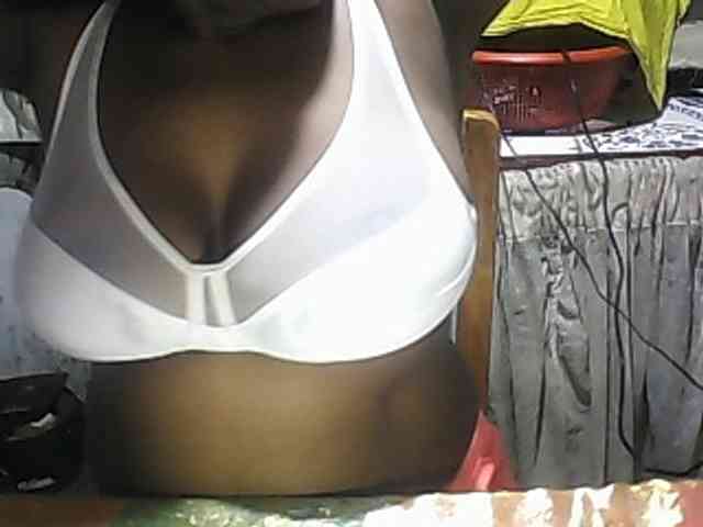 pussyblacky webcam
