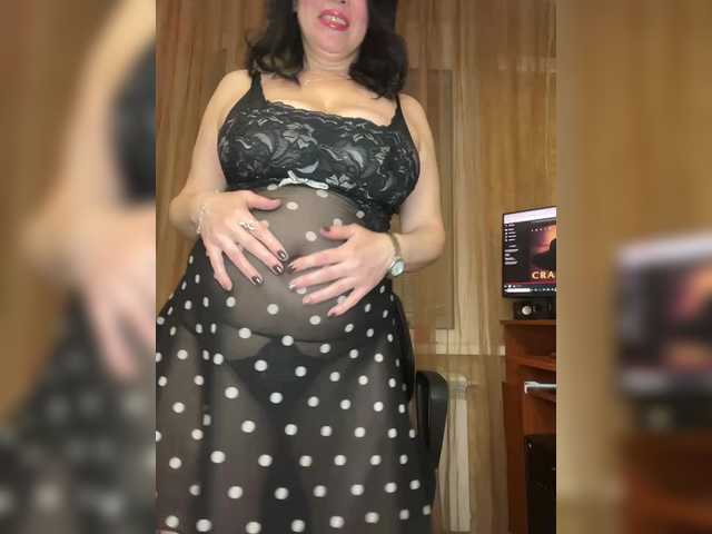 LouiseJenkin's BongaCams show and profile