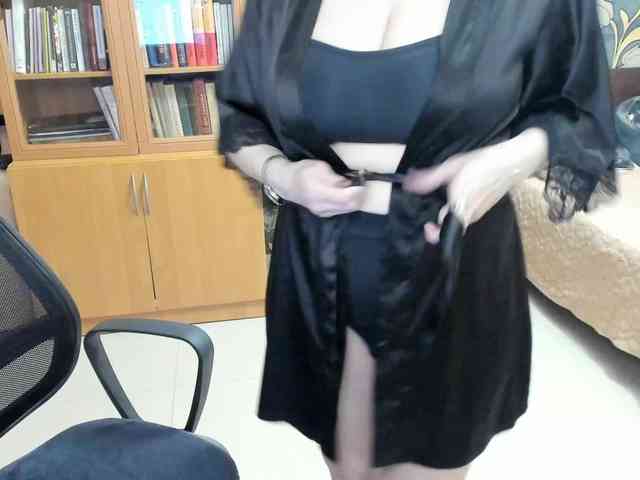 LouiseJenkin Live Webcam on BongaCams