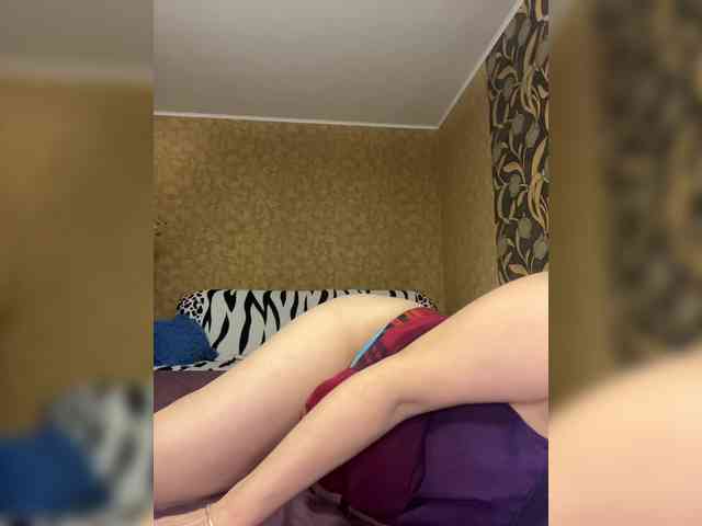 LouiseJenkin webcam