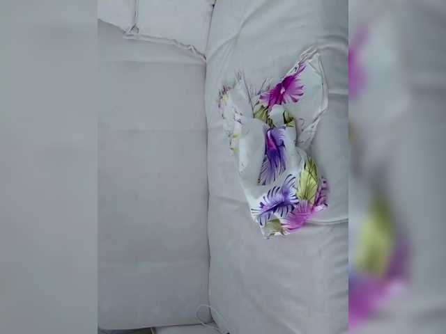 Mari301's BongaCams show and profile