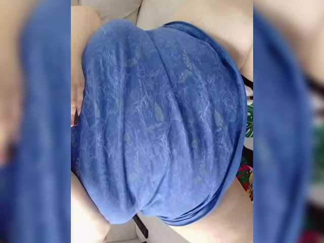 Mari301's BongaCams show and profile