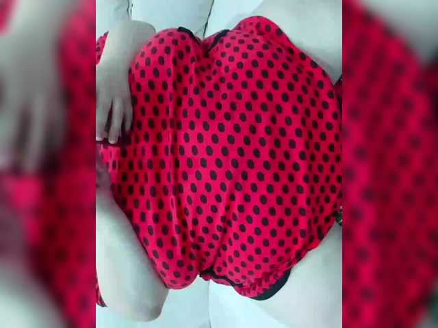 Mari301's BongaCams show and profile