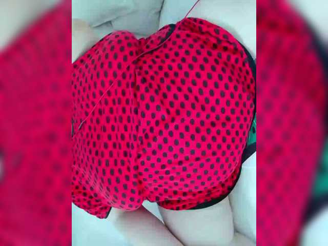 Mari301's BongaCams show and profile