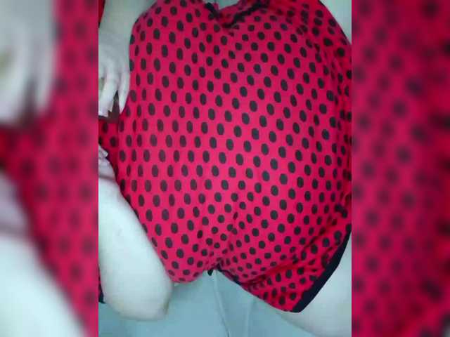 Mari301's BongaCams show and profile