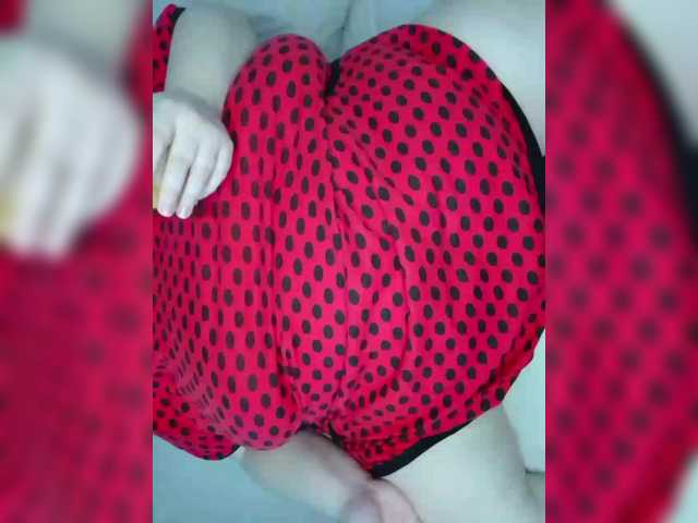 Mari301's BongaCams show and profile