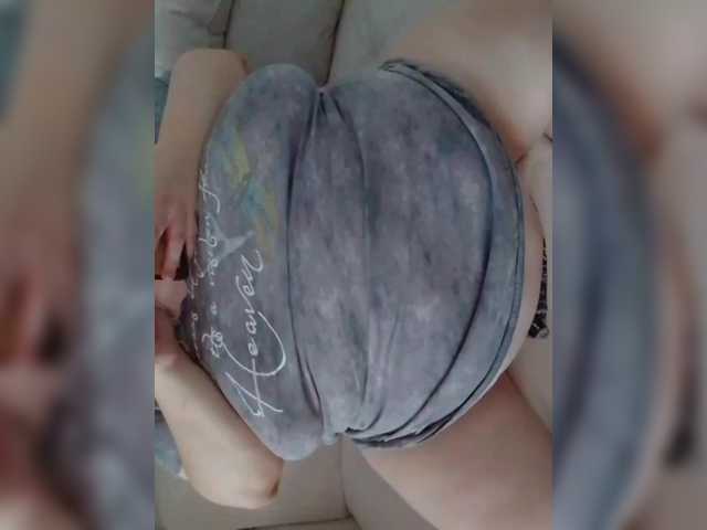 Mari301's BongaCams show and profile