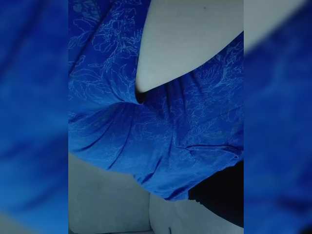 Mari301's BongaCams show and profile