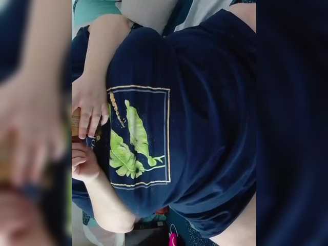 Mari301's BongaCams show and profile