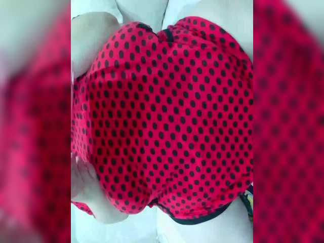 Mari301's BongaCams show and profile